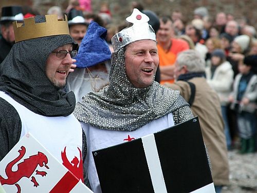 Knights in waiting for the swim Knights in waiting for the swim