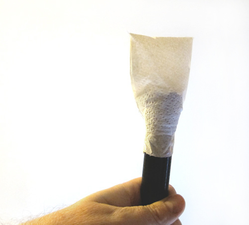 Tissue diffuser on a flashlight